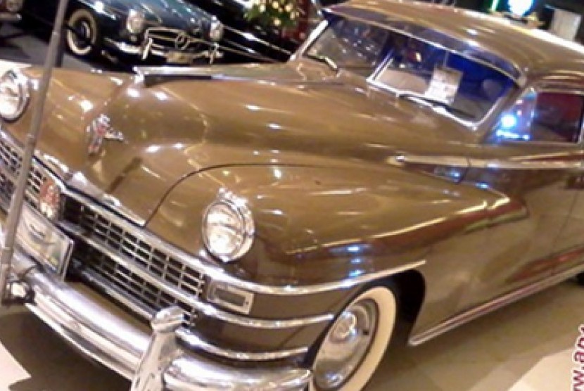 Chrysler Windsor Limo 1947.