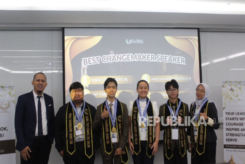 Delegasi UBSI Masuk Top 5 Best Speaker di Global Youth Congress 2026 Thailand