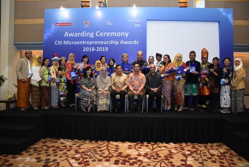 Citi Indonesia (Citibank) mengumumkan pemenang wirausaha mikro terbaik di ajang kompetisi dan penghargaan Citi Microentrepreneurship Awards (CMA) untuk periode 2018-2019, Kamis (11/4).