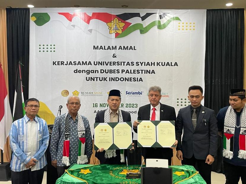 Civitas Akademika Universitas Syiah Kuala dan Duta Besar Palestina.