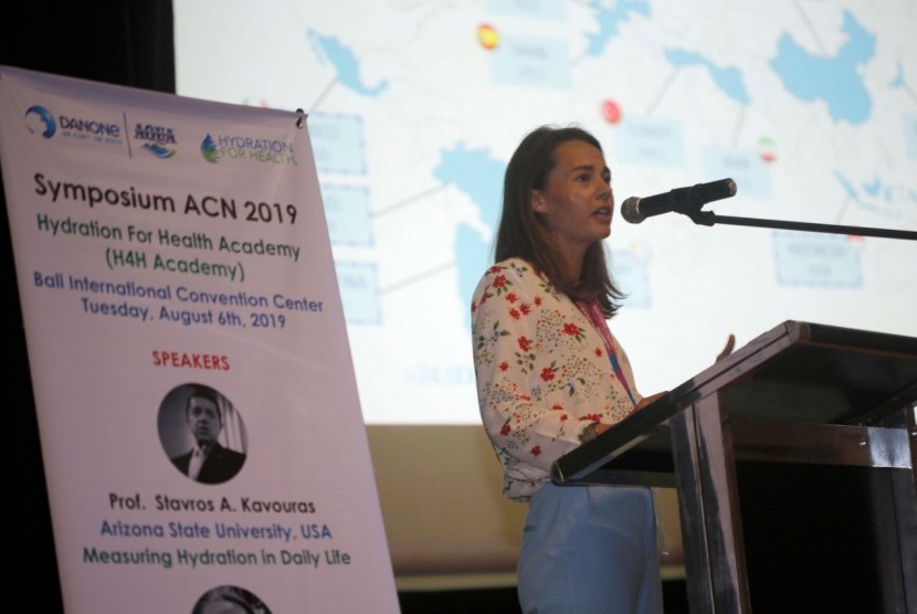 Clementine Morine selaku PhD pakar hidrasi dari Danone Global dalam kegiatan ilmiah Asian Congress of Nutrition (ACN) di Bali tanggal 4-7 Agustus 2019.