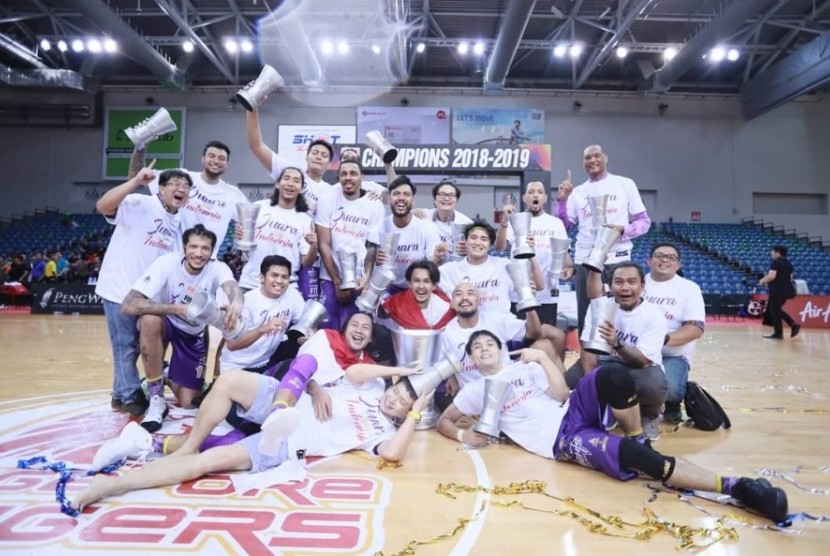 CLS Knights menjuarai ABL 2019.