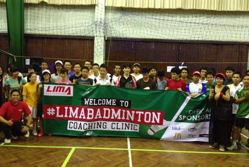 Coaching Clinic LIMA cabang bulutangkis di Unpar, Bandung, Kamis (4/4)