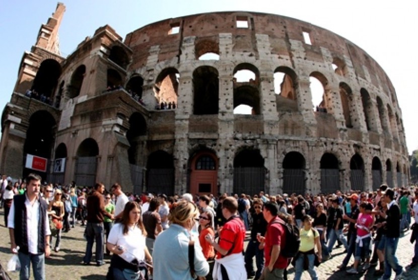 Coloseum Peninggalan Romawi kuno