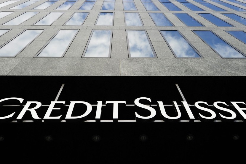 Credit Suisse ikut serta dalam program pinjaman bagi perusahaan di Swiss yang membutuhkan likuiditas. Program pinjaman ini digagas oleh pemerintah Swiss. 