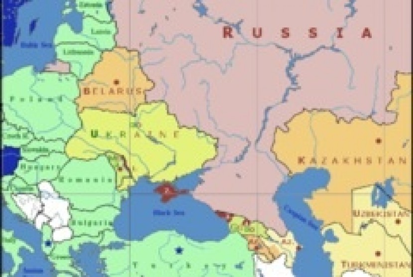 Crimean Autonomous Republic (in red)