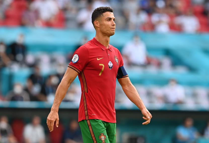  Cristiano Ronaldo dari Portugal.