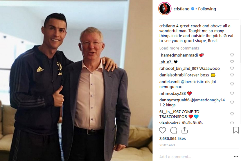 Cristiano Ronaldo memosting salah satu fotonya bersama mantan pelatih legendaris MU Alex Ferguson di Instagram.