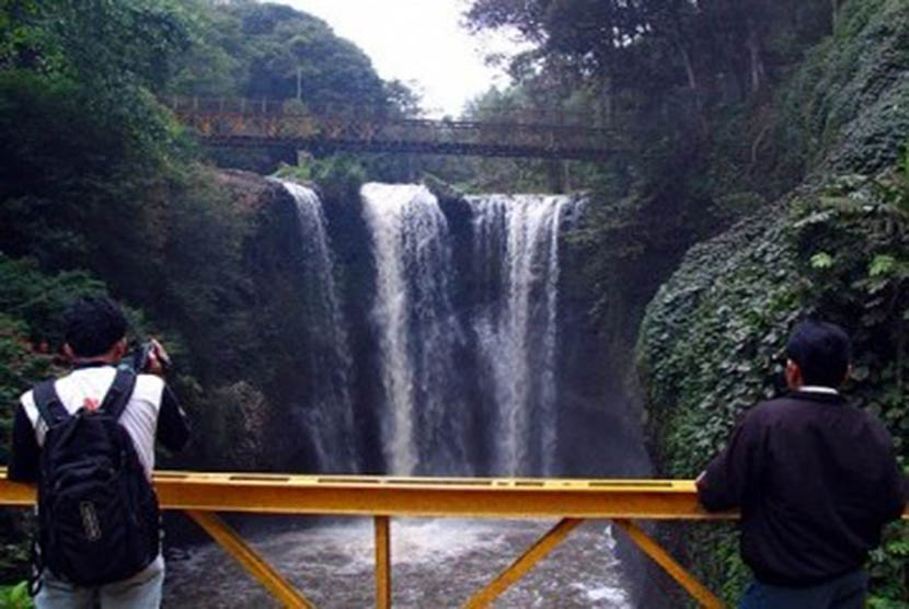 Curug Omas di Dago Pakar menjadi salah satu obyek wisata andalan di Jabar.