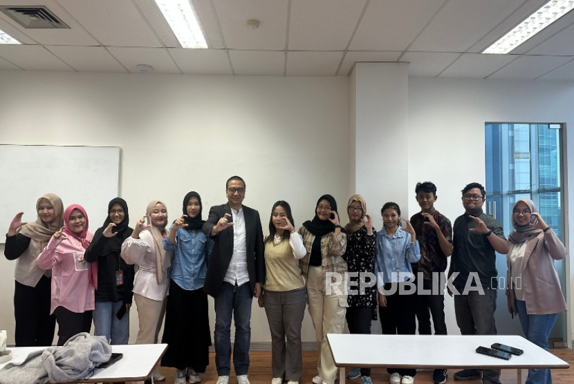 Cyber University memperluas cakrawala global mahasiswa dengan meluncurkan Program Student Exchange 2025 yang bekerja sama dengan Universiti Teknologi Petronas (UTP), Malaysia. 