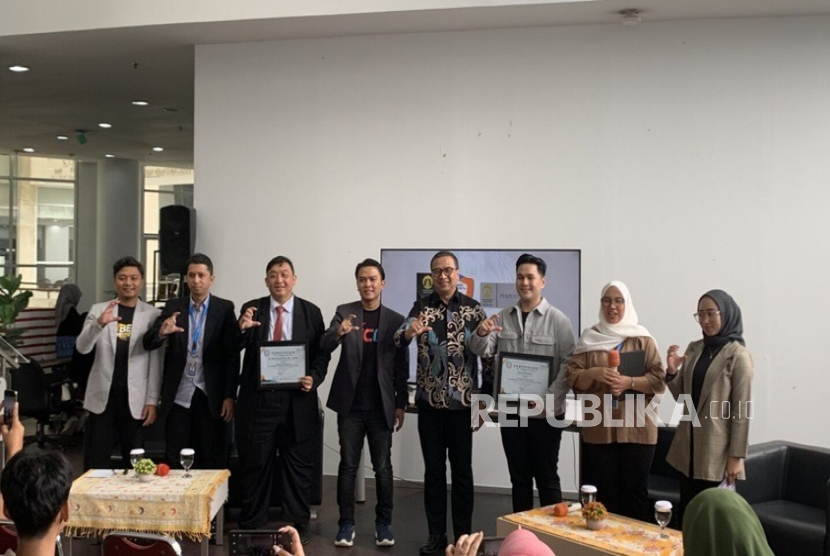 Cyber University Gaungkan AI untuk Kesehatan Mental Lewat AI Summit & Mental Health 2025