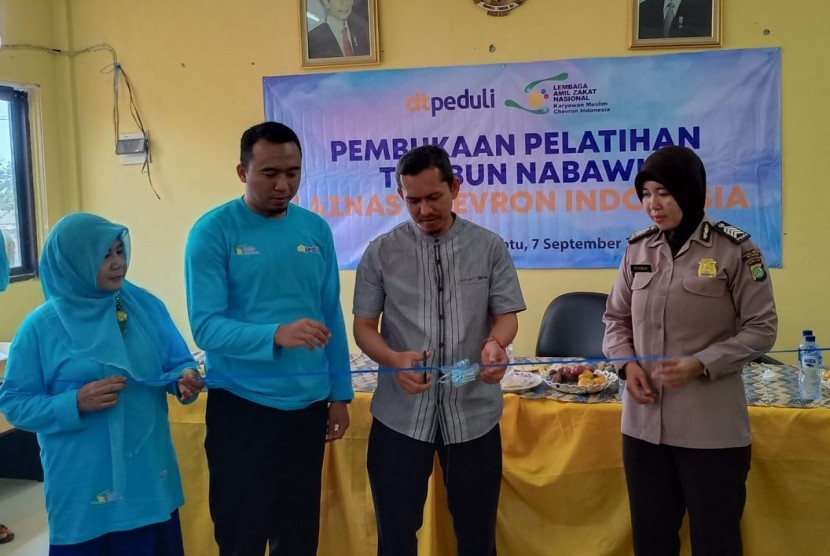 Daarut Tauhid (DT) Peduli bersama Laznas Chevron Indonesia melaksanakan pembukaan program pelatihan Thibbun Nabawi.