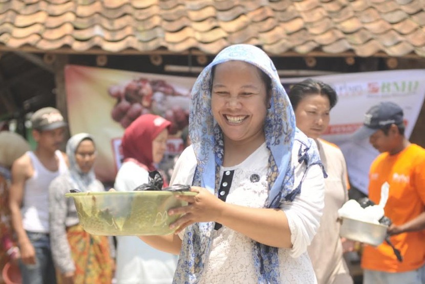 Daging kurban yang dibagikan melalui laznas BMH.