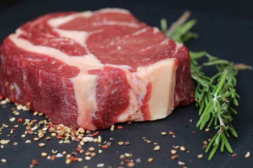 Steak yang 'juicy' seperti buatan koki ternama bisa dibuat di rumah.