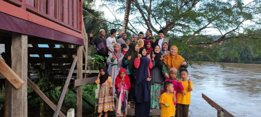 Dai tangguh BMH  melakukan pembinaan  dua desa mualaf di pedalaman Malinau, Kalimantan Utara (Kaltara).