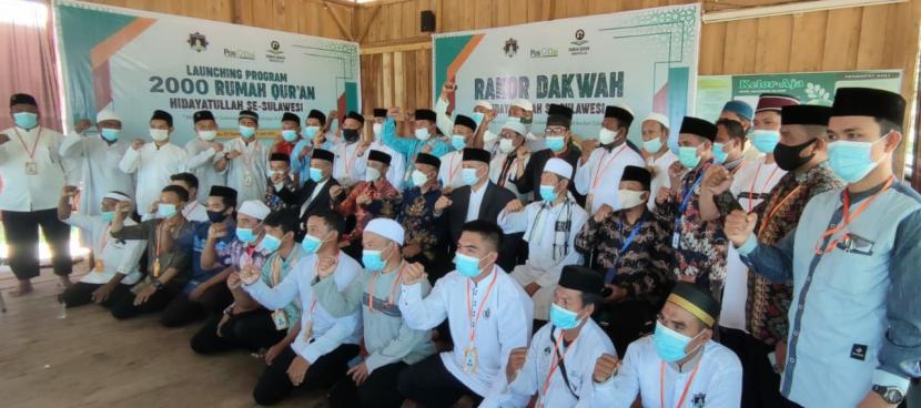 Dai Tangguh BMH se-Sulawesi Selatan meluncurkan program 2.000 Rumah Quran yang ditargetkan tercapai dalam waktu empat tahun ke depan.