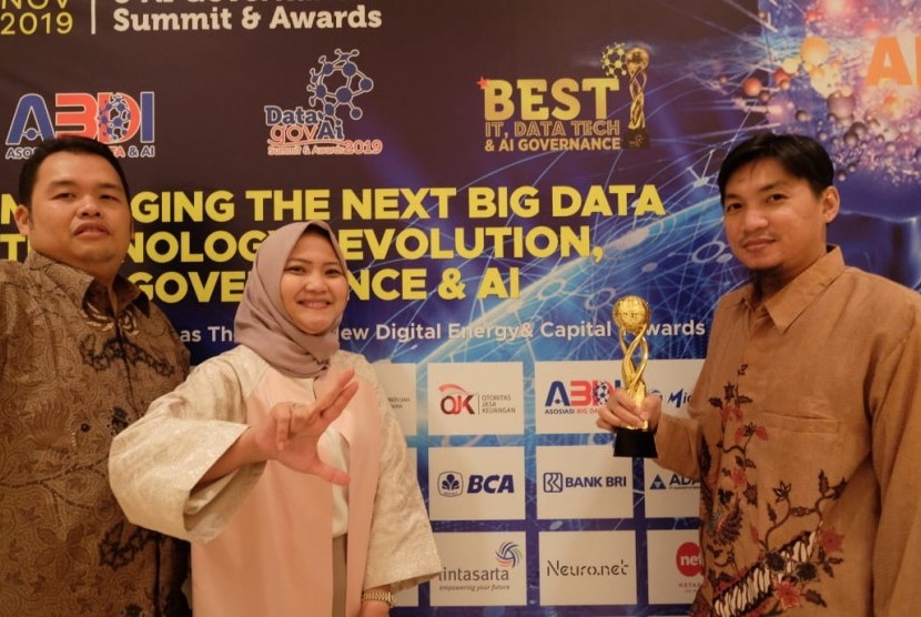 Dalam ajang Data Technology Governance, AI and Analytics Summit and Awards 2019 yang diselenggarakan pada 6 November 2019 di Jakarta Convention Center (JCC), Lintasarta kembali meraih prestasi.