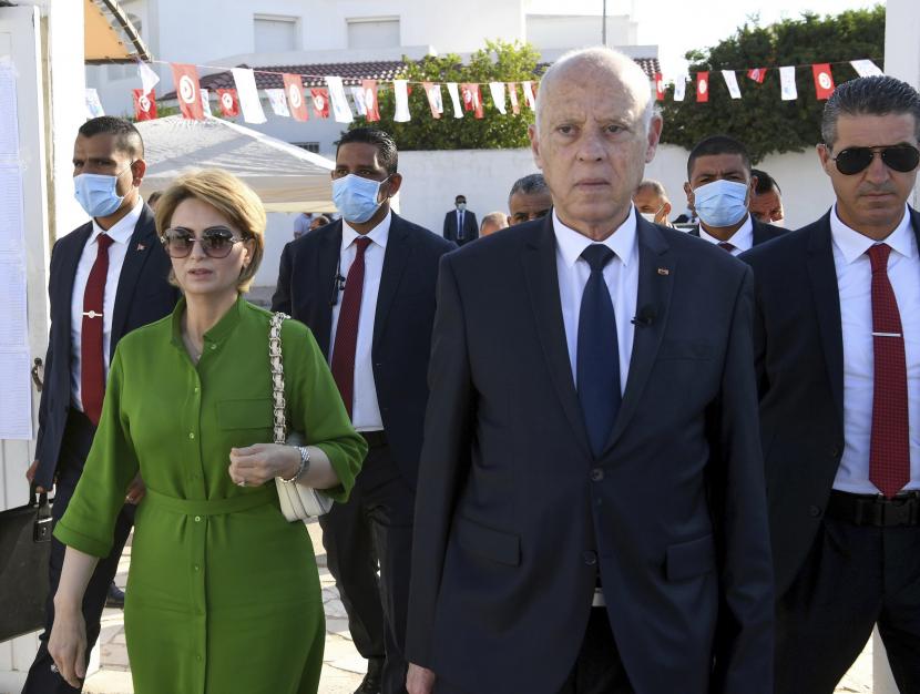 Presiden Tunisia Kais Saied dan istrinya Ichraf Chebil. ilustrasi