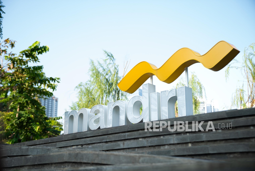Dalam laporan yang dirilis pada 28 Mei 2025, MSCI resmi menaikkan ESG rating Bank Mandiri dari BBB menjadi AA.