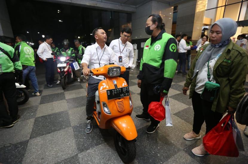 Dalam rangka pelaksanaan pilot project konversi Bahan Bakar Gas (BBG) untuk sepeda motor, PGN Subholding Gas Pertamina melalui PT Gagas Energi Indonesia selaku anak perusahaan menyelenggarakan sosialisasi motor BBG kepada pengemudi atau mitra ojek online.