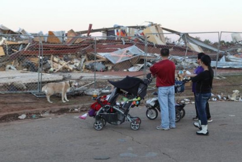 Dampak yang disebabkan tornado yang menyerang Moore, Oklahoma beberapa waktu lalu