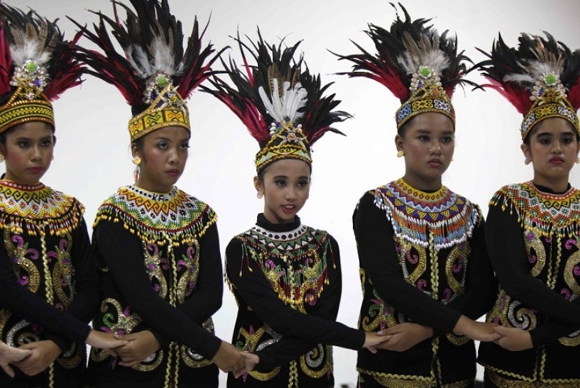 Danadyaksa Budaya SMP Labschool akan mewakili Indonesia di ajang Festival 