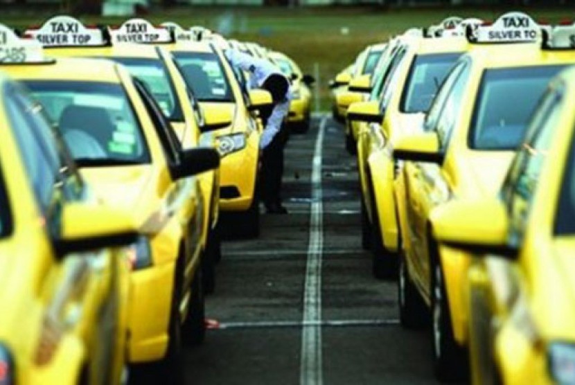 Dari 444 supir taksi di Melbourne yang ikut test baru 6 orang yang berhasil lulus.  