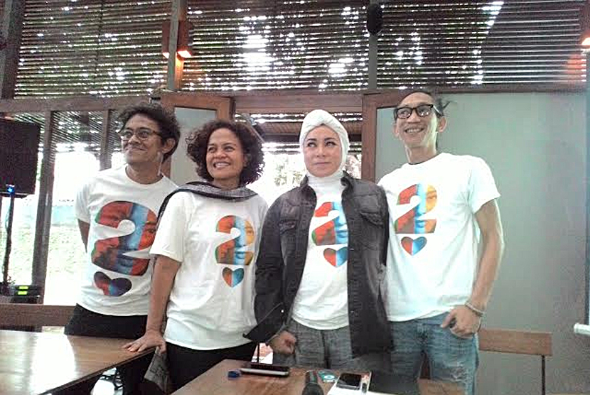 Dari kiri: Riri Riza, Mira Lesmana, Melly Goeslaw, dan Anto Hoed. Keempatnya kembali terlibat dalam film AADC 2.