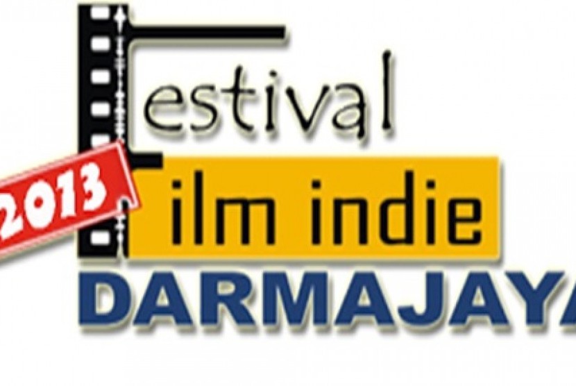 Darmajaya Computer and Film Club (DCFC)