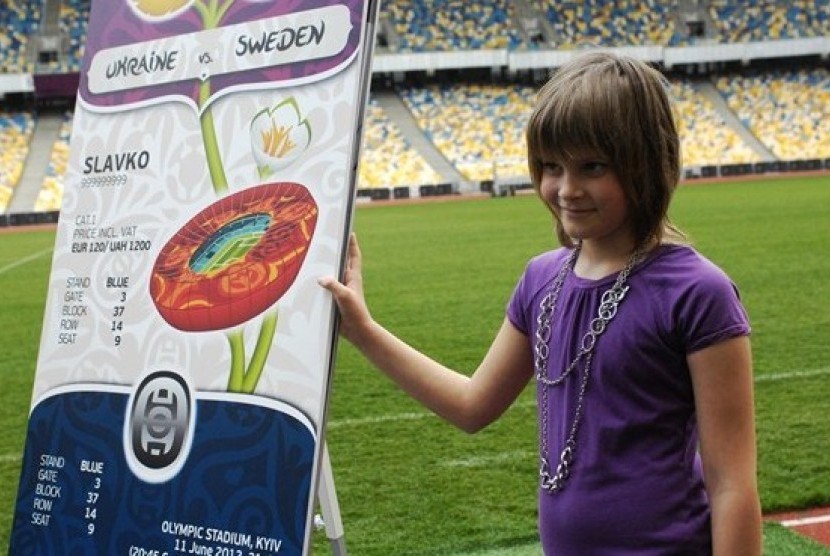 Darynka Kovtun dan desain tiket Piala Eropa 2012 karyanya