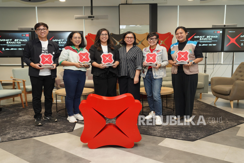 DBS Foundation memberikan dana hibah kepada bisnis berdampak sosial. 