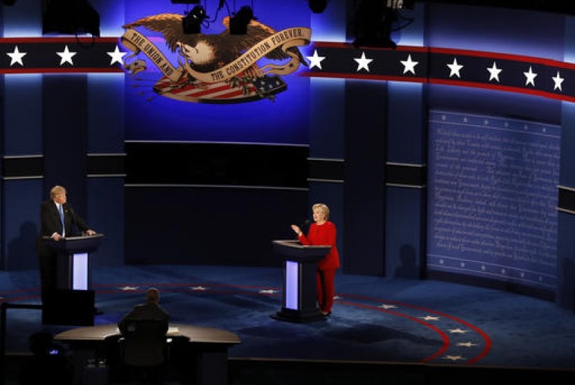 Debat calon presiden AS antara Donald Trump dan Hillary Clinton, Senin, 26 September 2016.
