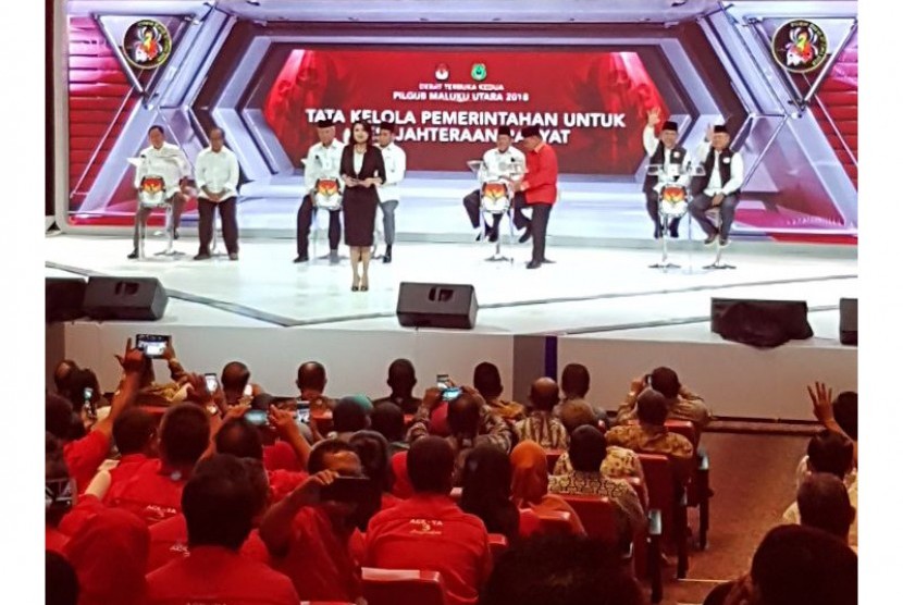 Debat Maluku Utara, pasangan AGY-Ya paparkan sejumlah program kerja untuk membangun Maluku Utara.