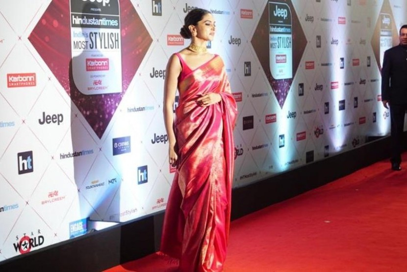 Deepika Padukone ketika hadir di India's Most Stylish Awards 2018.