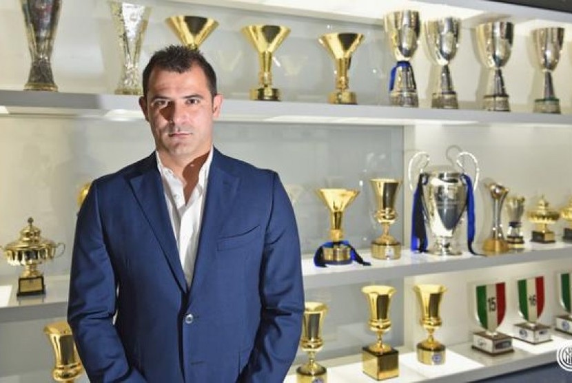 Pelatih Red Star Belgrade, Dejan Stankovic.