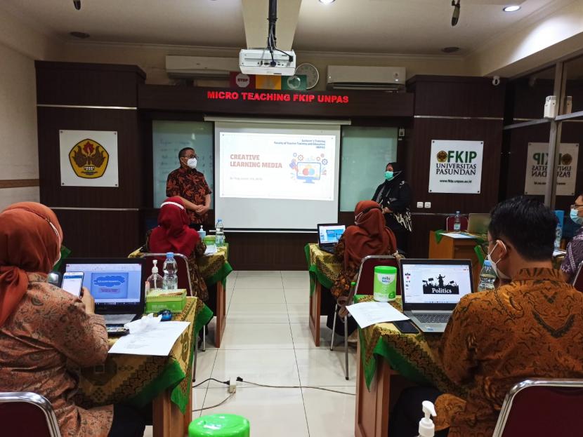 Dekan FKIP Unpas, Dr H Uus Toharudin, M.Pd, mengatakan, pelatihan untuk dosen di lingkungan FKIP Unpas ini merupakan upaya internasionalisasi kampus.