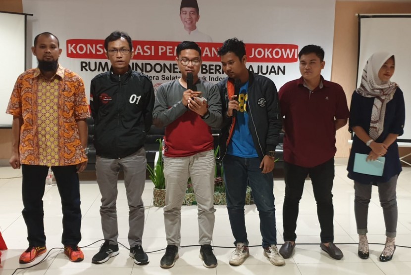 Deklarasi dukungan pemuda dengan tema “Kita Milenial, Kita Jokowi” di Kota Bengkulu, Sabtu (13/4.)