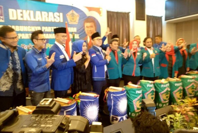 Deklarasi PAN dan Partai Idaman, Jakarta, (12/5).