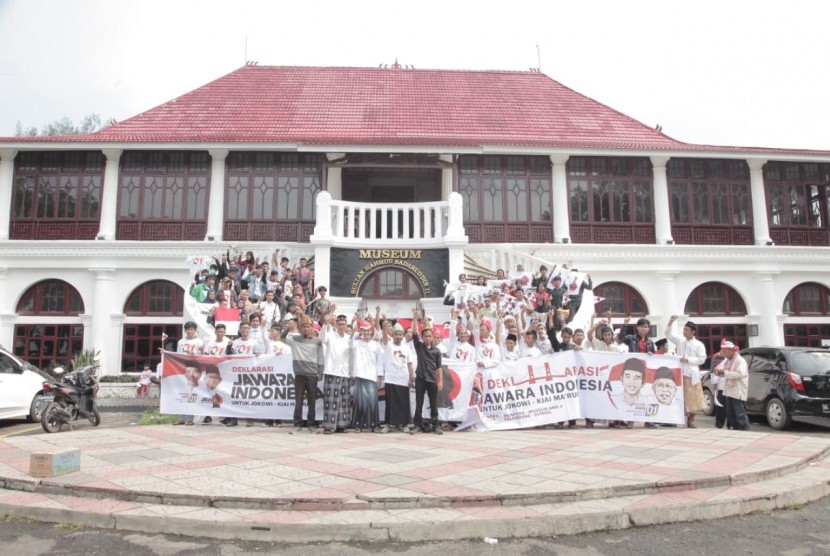 Deklarasi pemilu damai di Palembang.