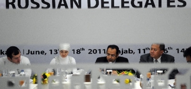 Delapan delegasi yang merupakan pimpinan perbankan, akademisi, dan ulama Russia ini menjalani studi intensif perbankan syariah di Bank Muamalat. 