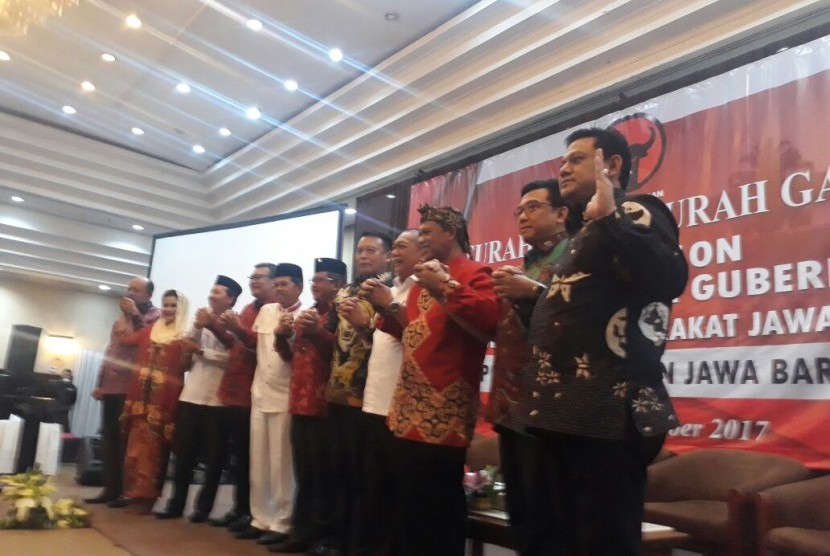 Delapan tokoh hadir dalam acara Curah Gagasan Calon Gubernur dan Wakil Gubernur Jawa Barat yang diselenggarakan PDI Perjuangan, Rabu (25/10).