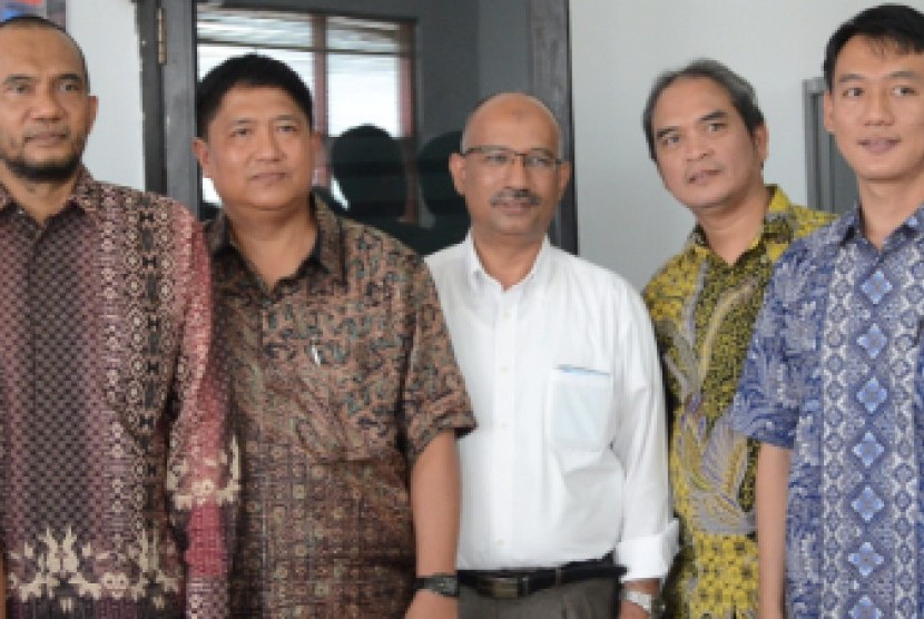 Delegasi Myanmar saat berkunjung ke MER-C, Jakarta