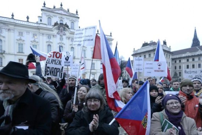 Demo ant-Islam di Praha,Ceko