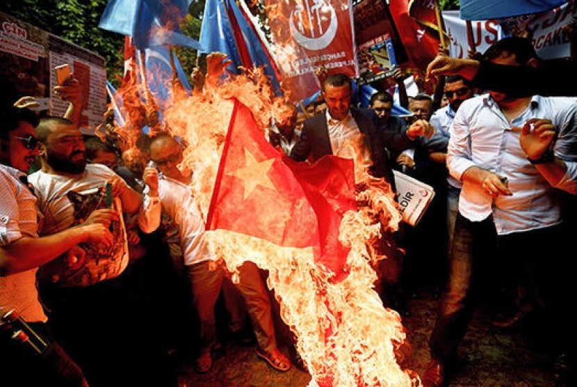 Demonstrasi Anti-Beijing di Isanbul, Turki