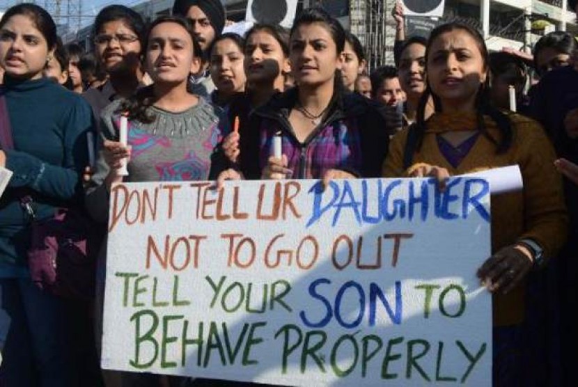 Demonstrasi menentang kejahatan pemerkosaan di India. Angka pemerkosaan di negara itu melonjak 900 persen dalam empat dekade.