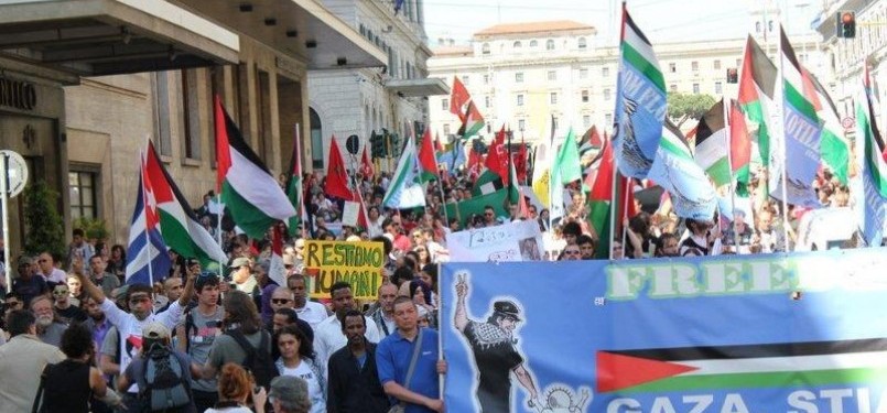 Demontrasi warga Italia yang mendukung Palestina
