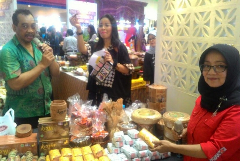 Dengan konsep Bagus, Ngaji dan Dagang, Kudus Kembangkan UKM. 