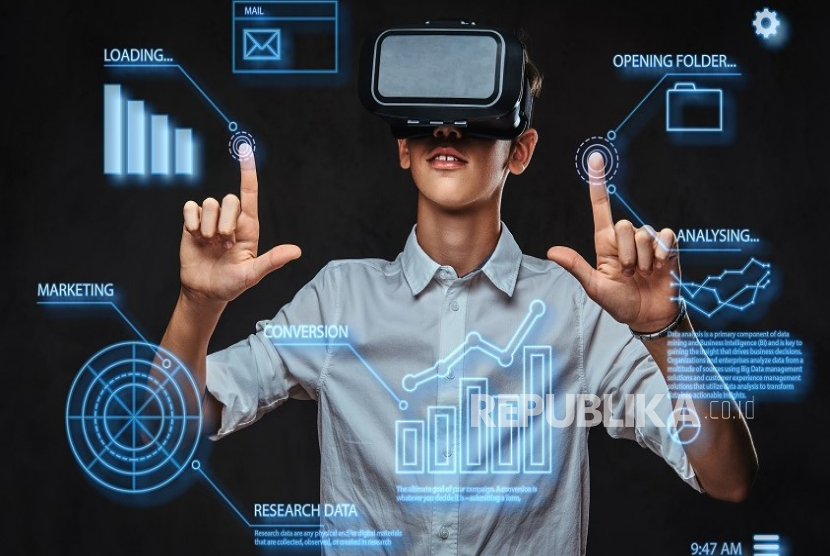  Dengan sistem pembelajaran berbasis teknologi dan kurikulum adaptif yang disesuaikan dengan kebutuhan industri, UNM menjadi pilihan utama bagi generasi muda yang ingin berkarier di dunia digital.