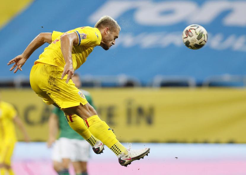 Denis Alibec, pembuka skor kemenangan Rumania 3-2 atas Austria.