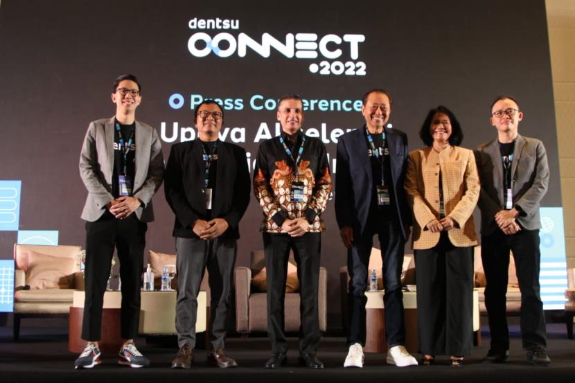 Dentsu Connect 2022 juga diisi oleh berbagai para pembicara ahli.